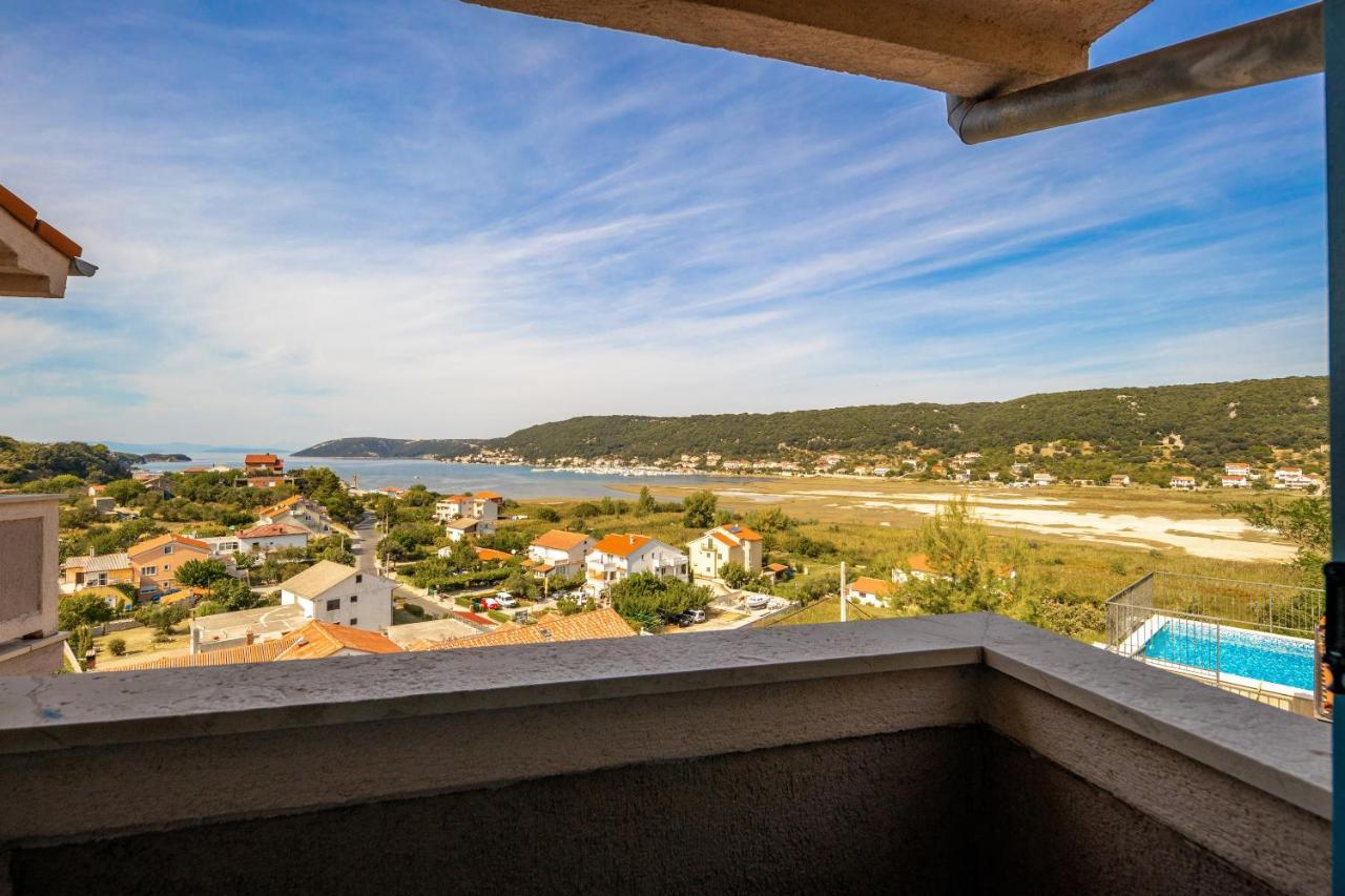 Apartment Sandra Супетарська Драґа Екстер'єр фото